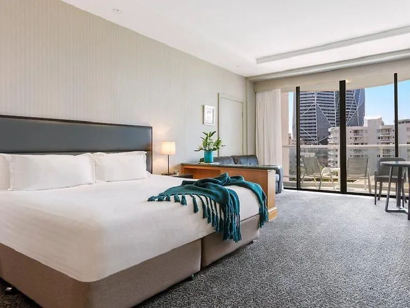 Oaks Gold Coast Hotel