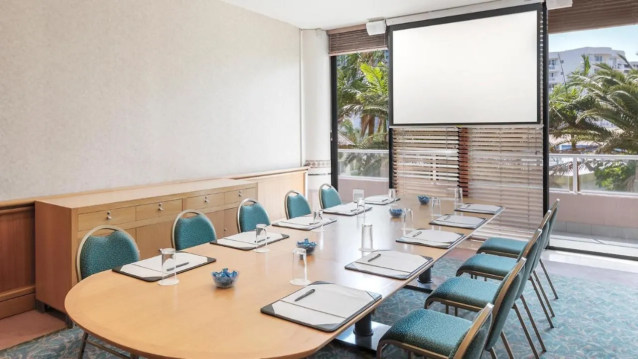 Oaks Gold Coast Hotel 4*,  Australia